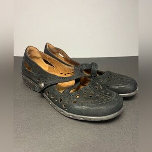 Cobb Hill- Black, Mary‎ Jane- Womens shoe, Size: 9M